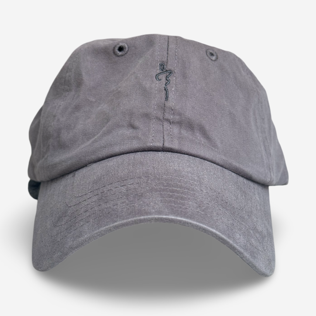 LOGO EMBROIDERED CAP IN GREY