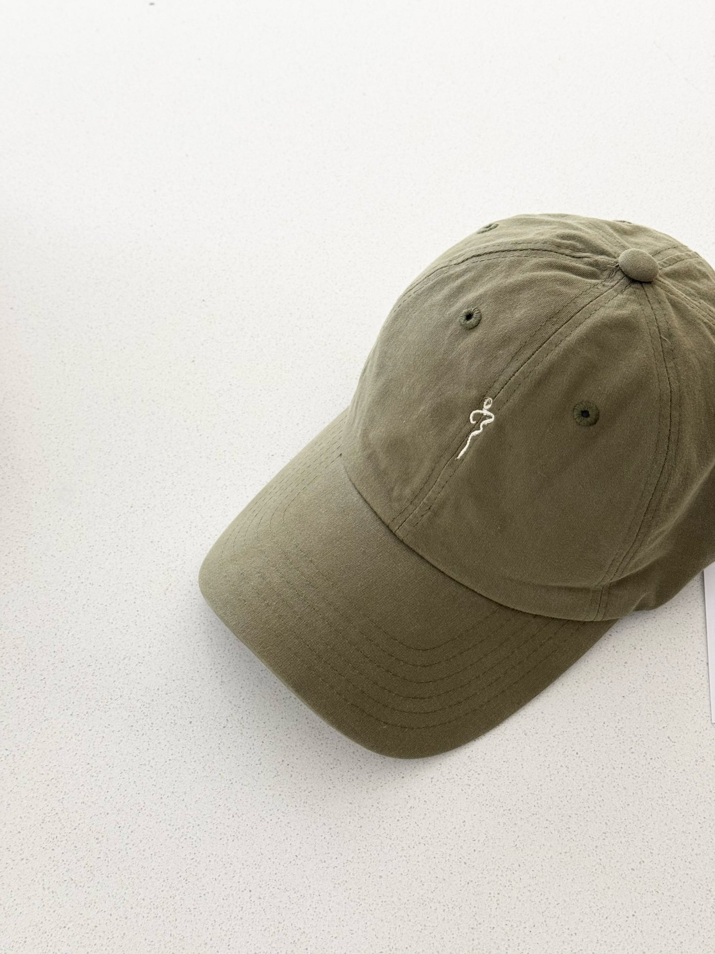 LOGO EMBROIDERED CAP IN KHAKI