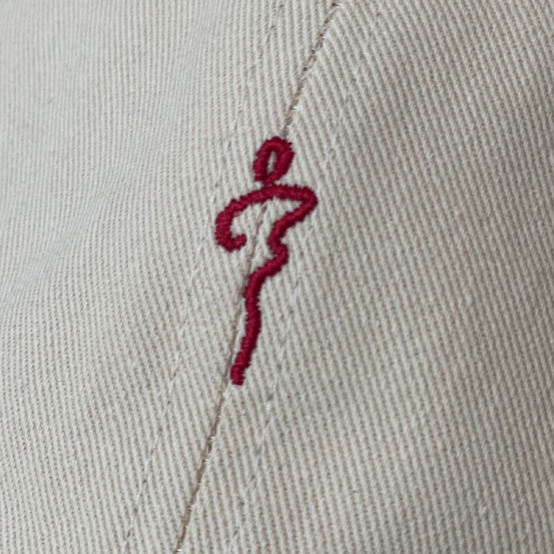 LOGO EMBROIDERED CAP IN CREAM